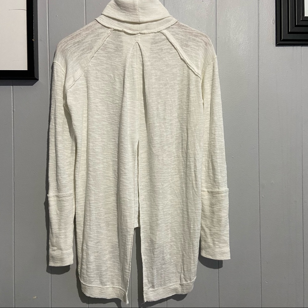 We The Free Turtleneck Tunic Top. - Picture 2 of 6